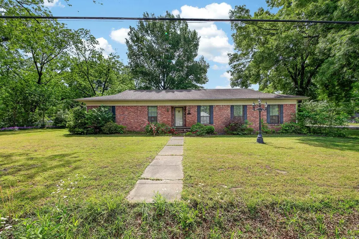 111 S Jackson, Cabot, AR 72023 - #1
