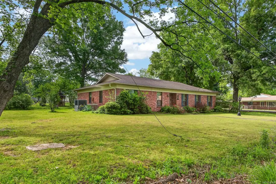 111 S Jackson, Cabot, AR 72023 - #2