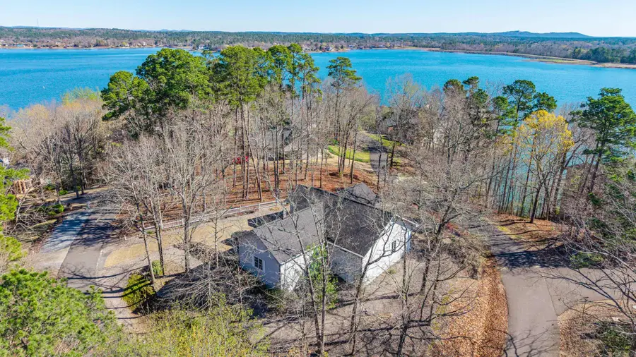 2 Guindola Circle, Hot Springs Village, AR 71909 - #2
