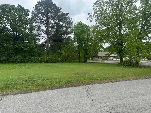 800 Monroe, Pangburn, AR 72121