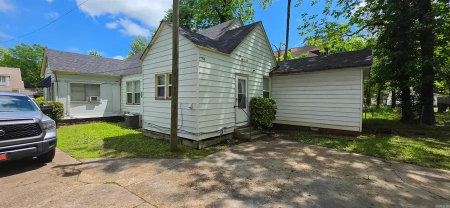 1818 S Olive Street, Pine Bluff, AR 71603 - #2