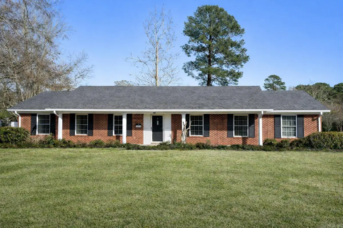 607 S Cherry St, Hamburg, AR 71646 - #1