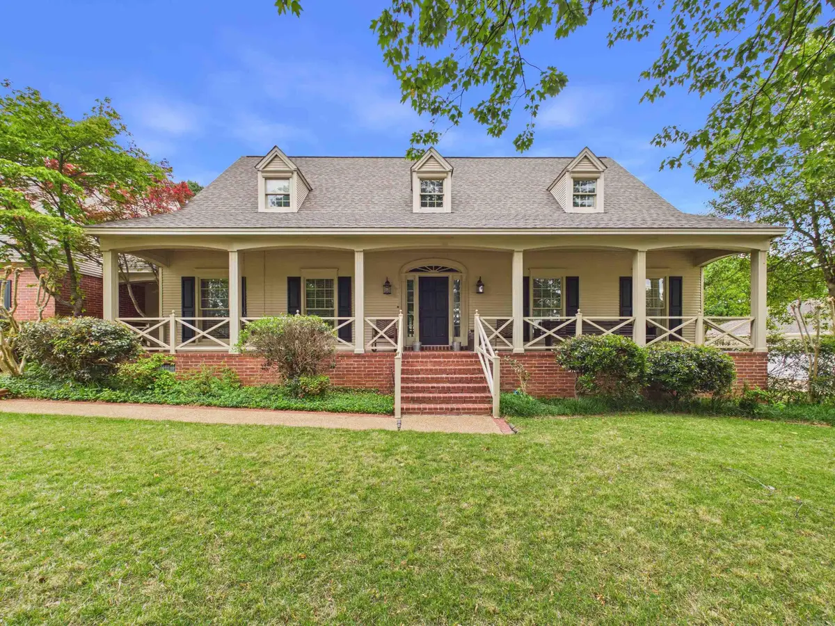 12 Country Club Circle, Searcy, AR 72143 - #1