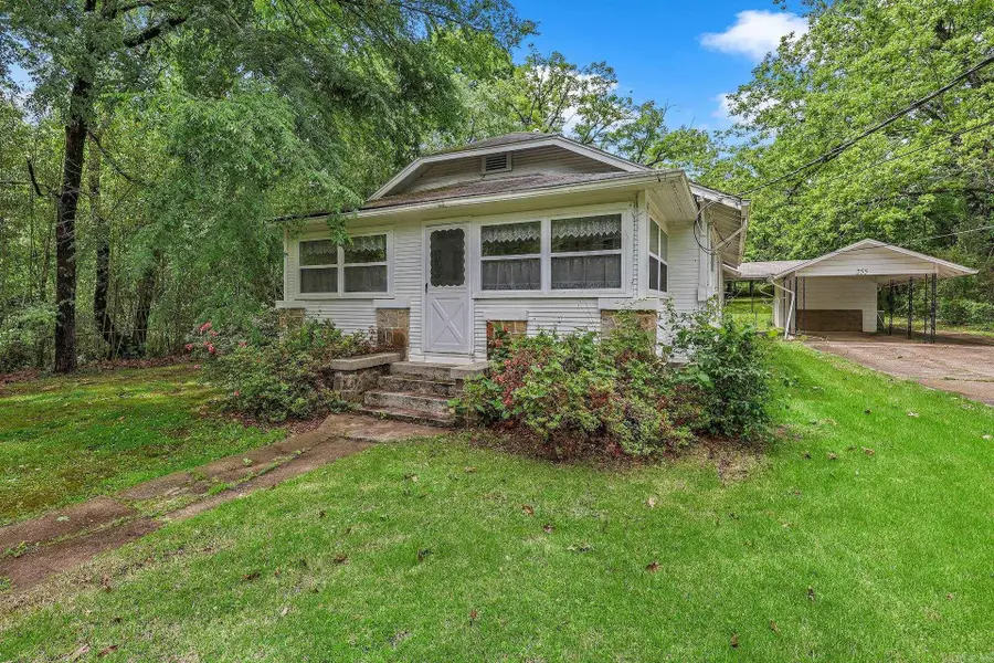 255 W Elm Street, Mount Ida, AR 71957 - #2