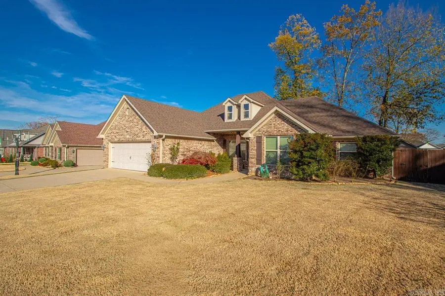 3018 Dapple Gray, Benton, AR 72015 - #3