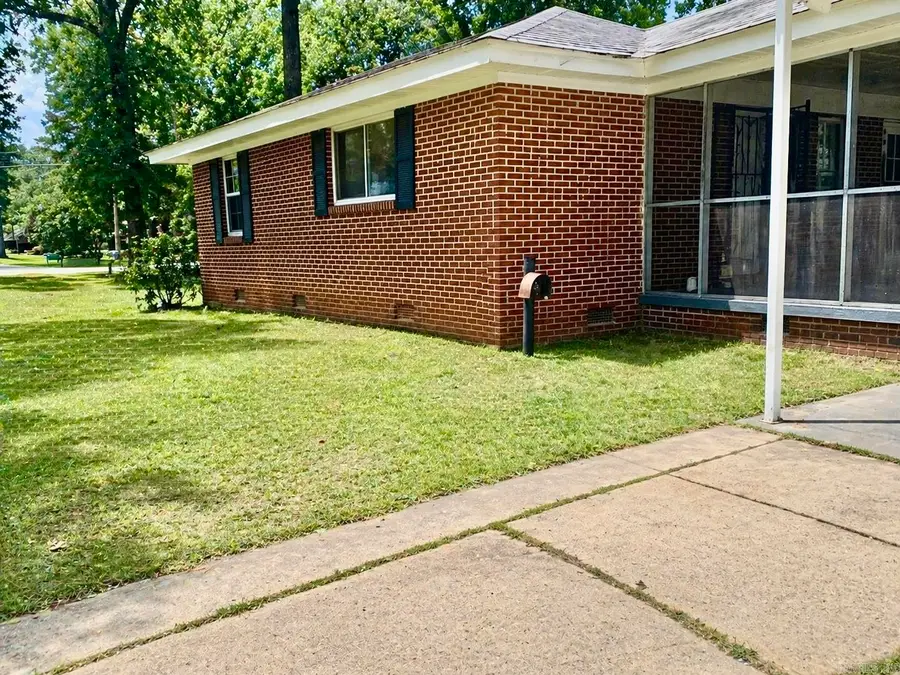3419 S Olive Street, Pine Bluff, AR 71601 - #2