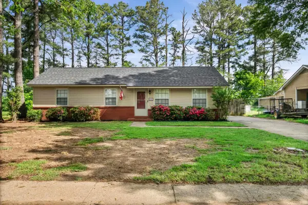 840 N Meadowbrook Lane, Wynne, AR 72396