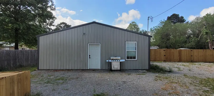 119 Beverly Street, Patterson, AR 72123 - #2