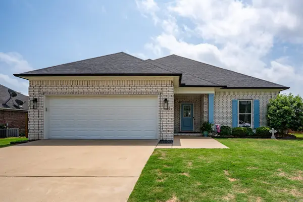 4 Clover Ridge, Vilonia, AR 72173