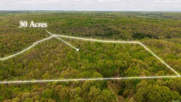 000 Crooked Creek Road, Hartville, MO 65667
