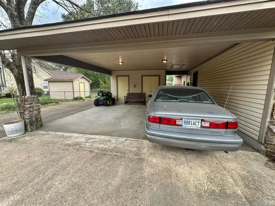 111 Hefner Street, Searcy, AR 72143 - #2