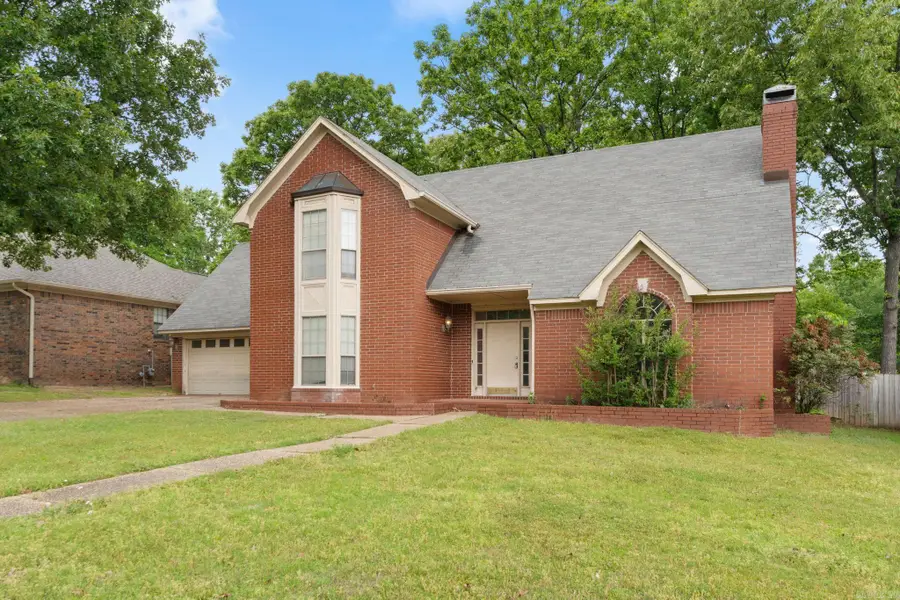 16 Blue Mountain Drive, Maumelle, AR 72113 - #3