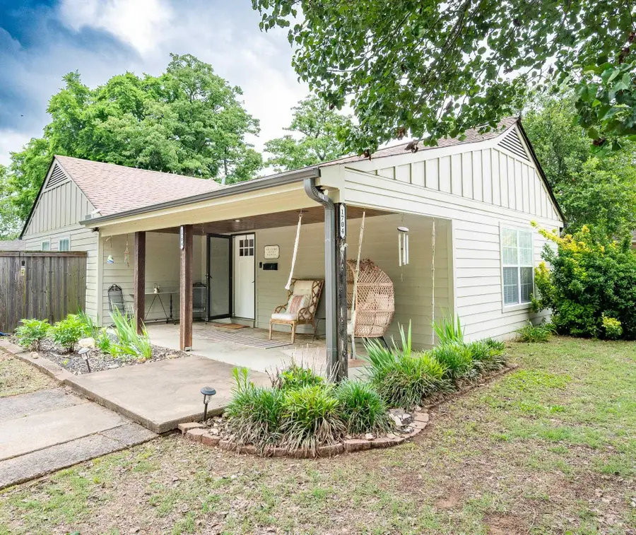 1704 Magnolia Avenue, Little Rock, AR 72202 - #2