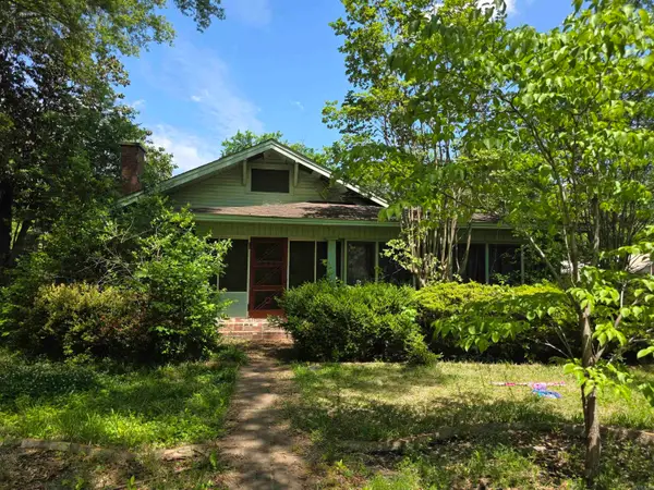 926 E Park Avenue, West Helena, AR 72390