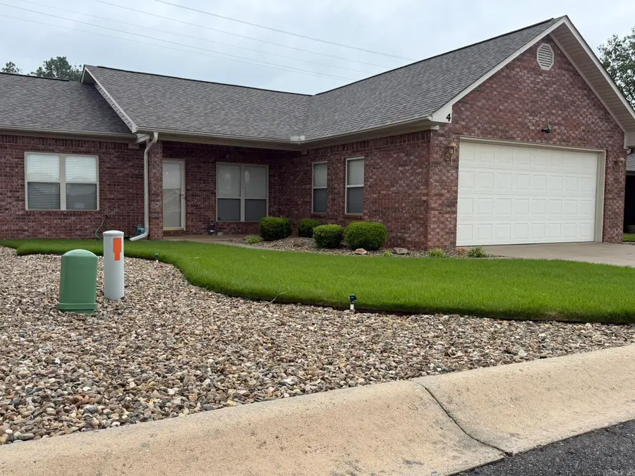 600 Pakis St #4, Hot Springs, AR 71913 - #2