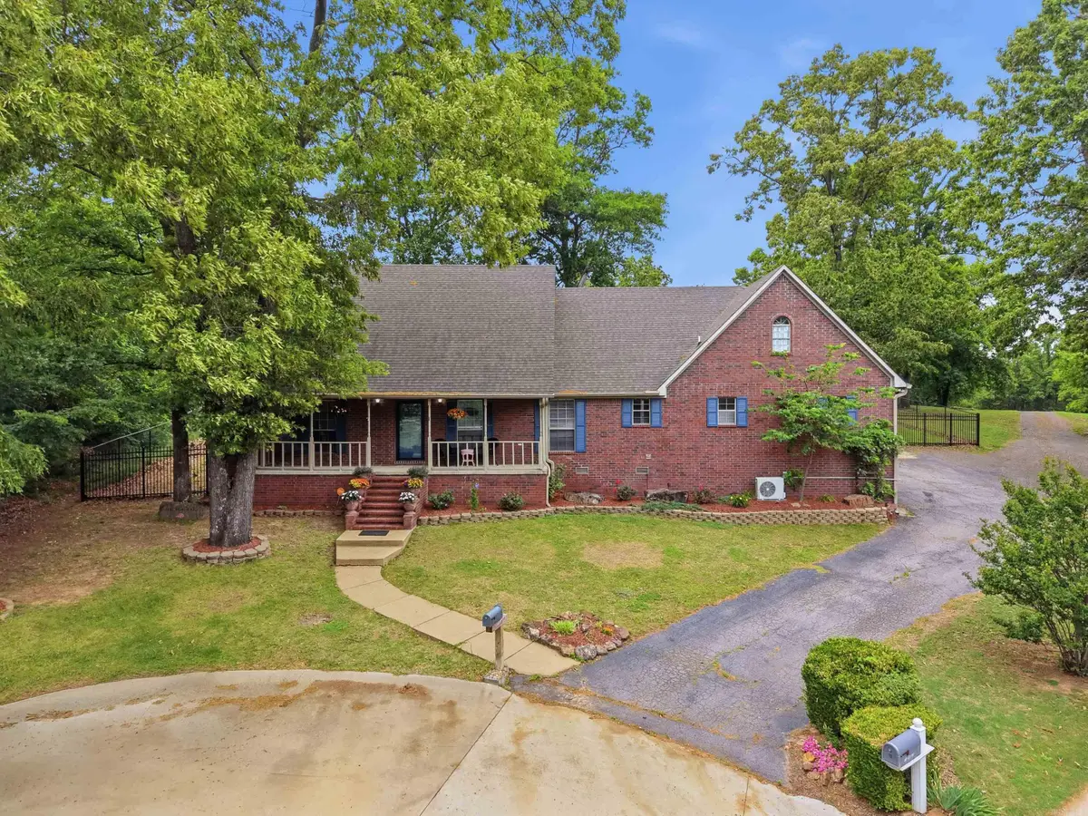 36 Par Court, Morrilton, AR 72110 - #1