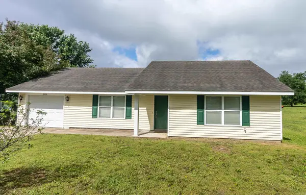508 Cora Drive Drive, Gassville, AR 72635