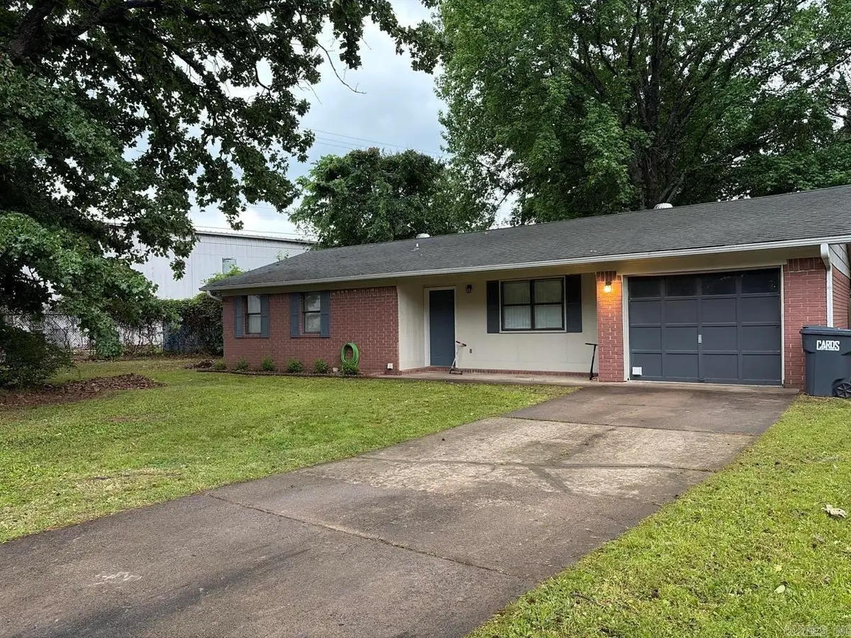 2112 E 14th Street, Russellville, AR 72802 - #1