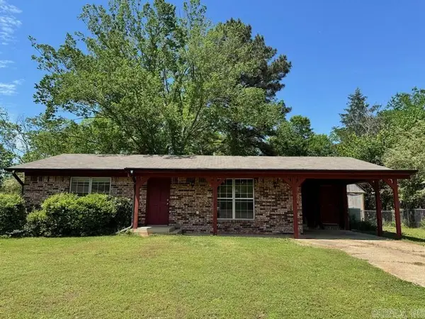 106 King Arthur Court, Hot Springs, AR 71913