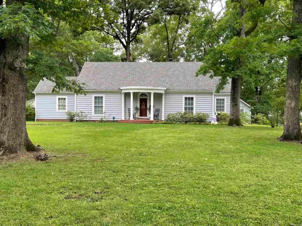 2130 N Calion Road, El Dorado, AR 71730