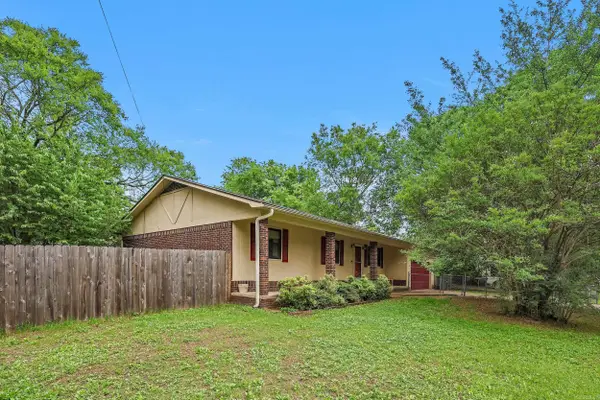 101 Indian Hills Street, Hot Springs, AR 71913