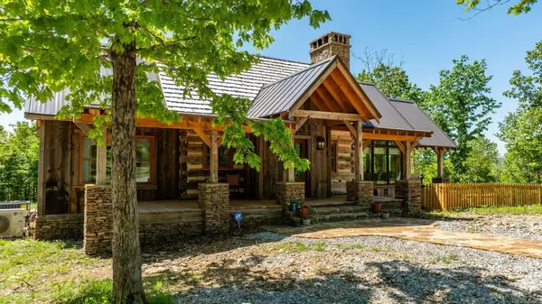 425 Barnhardt Road, Timbo, AR 72680