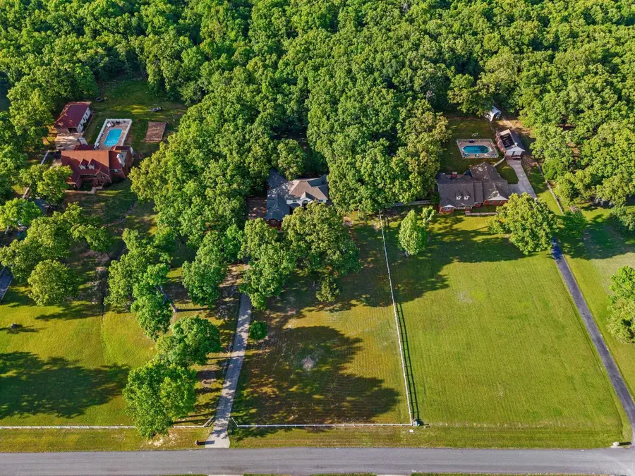 226 Edgewood Drive, Cabot, AR 72023 - #3
