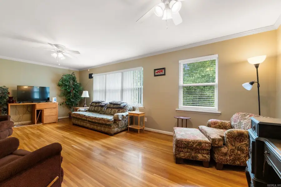 618 Hall Drive, Little Rock, AR 72205 - #3