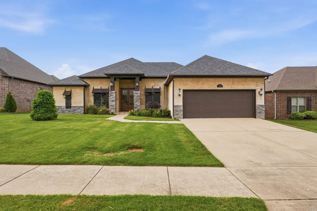5360 Trinity Crossing Dr, Conway, AR 72034 - #1