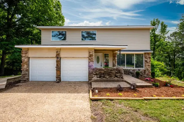 8025 Danwood Drive, Little Rock, AR 72204