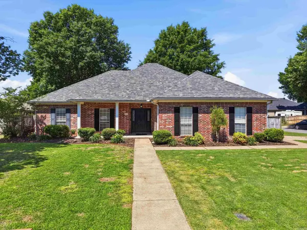 1515 Blustery Way, Conway, AR 72034