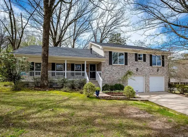 2 Highwood Drive, Little Rock, AR 72205