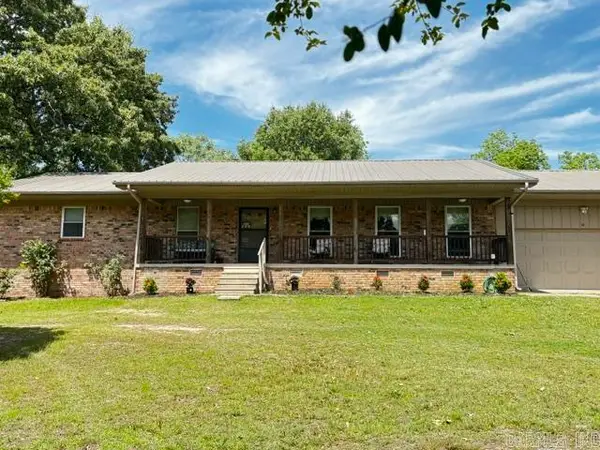 10 Leaning Pines Rd., Cabot, AR 72023