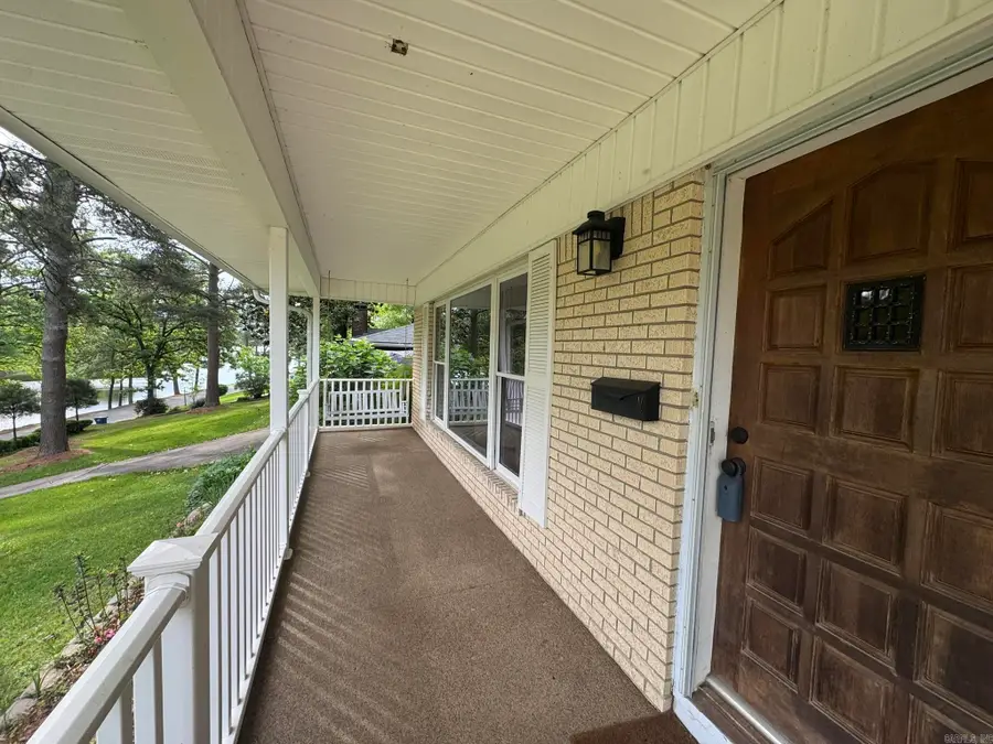 3731 Lakeshore Drive, North Little Rock, AR 72116 - #3