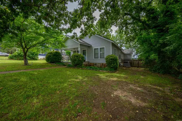 856 Broad Street, Batesville, AR 72501