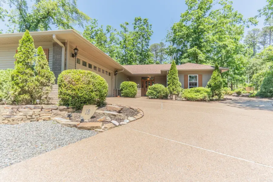 18 Burgos Lane, Hot Springs Village, AR 71909 - #3