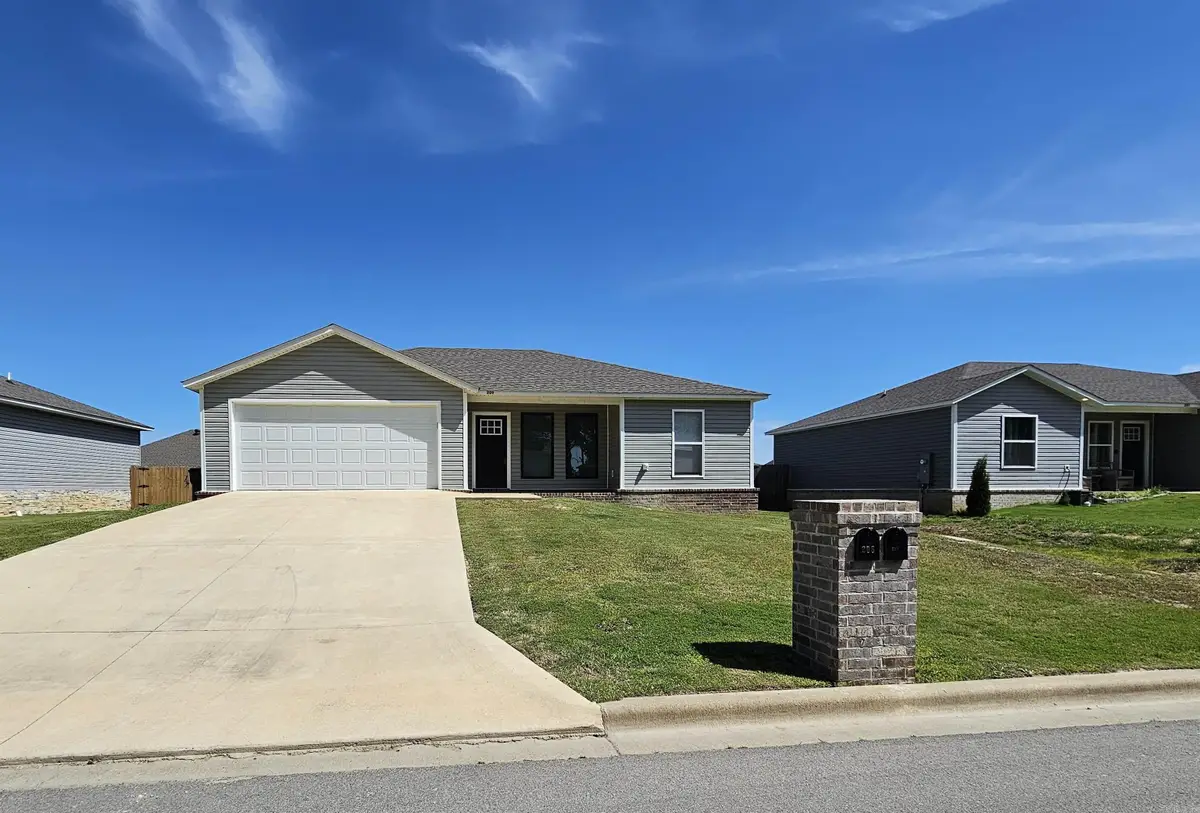 209 Formon Drive, Paragould, AR 72450 - #1