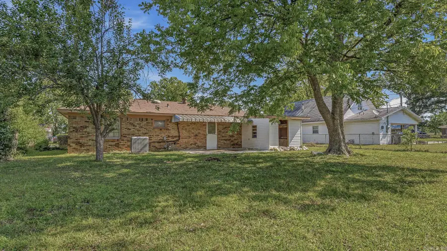 3407 Dayton Ave, Jonesboro, AR 72401 - #3