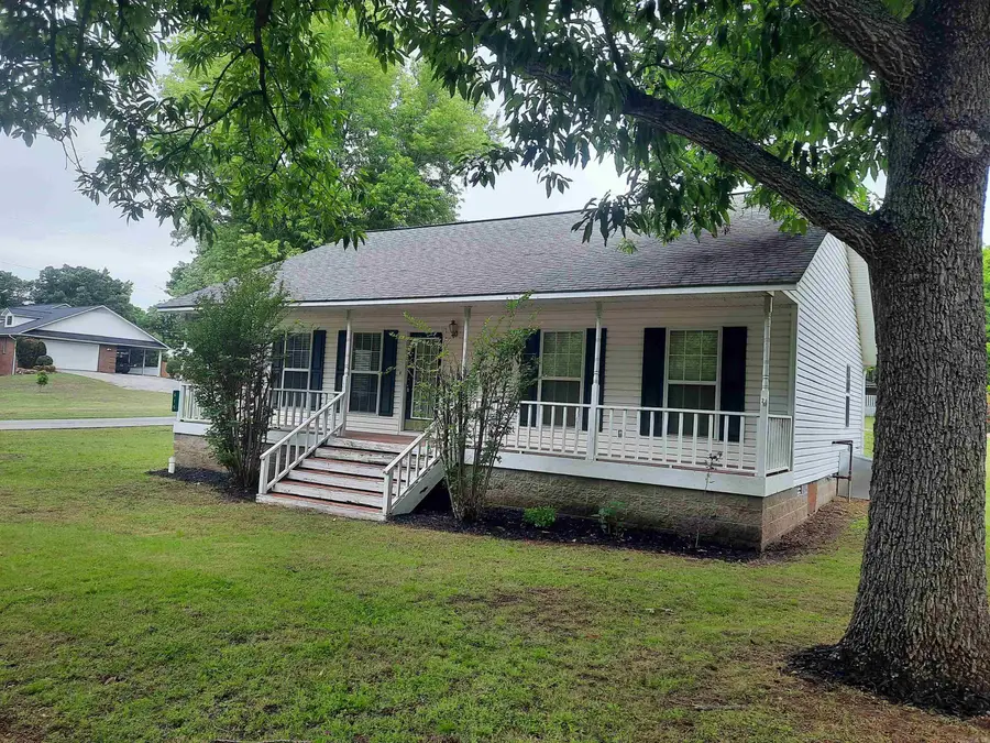 615 Jackson, Mountain View, AR 72560 - #2