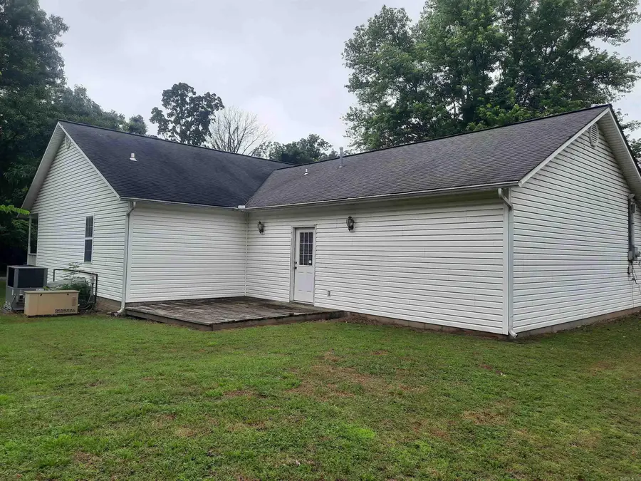 615 Jackson, Mountain View, AR 72560 - #3