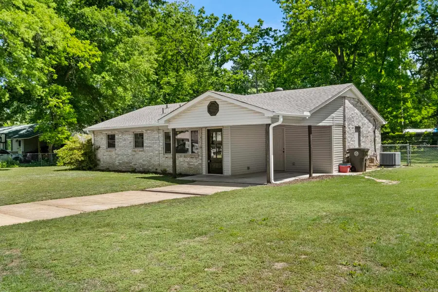 1002 N Holly, Searcy, AR 72143 - #3