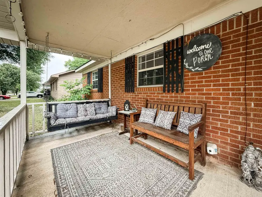 320 Mildred Dr, Wynne, AR 72396 - #3