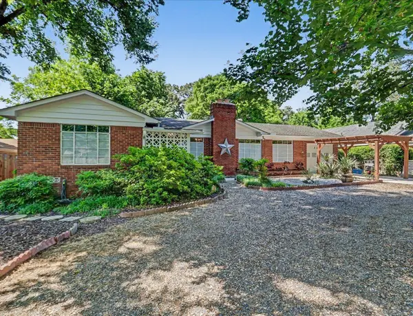 305 Vineyard Street, Hot Springs, AR 71913