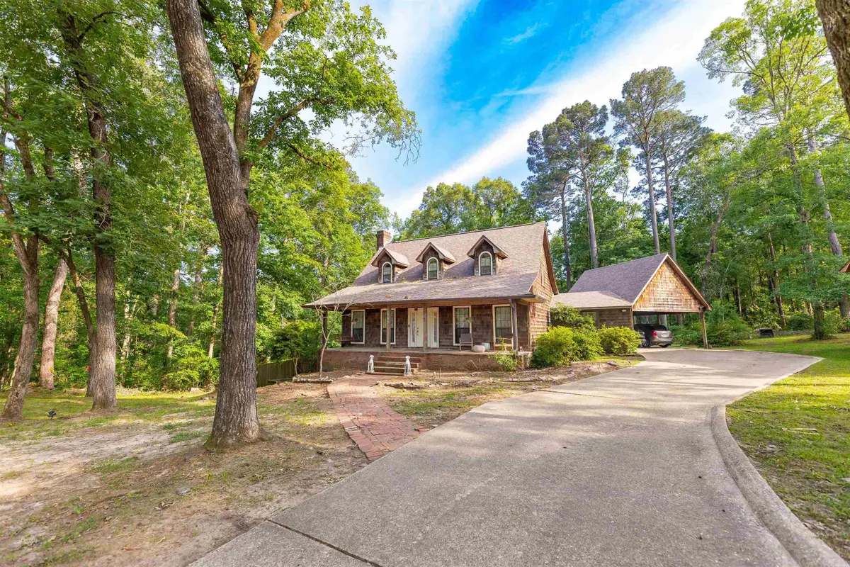 989 Quapaw St, Camden, AR 71701 - #1