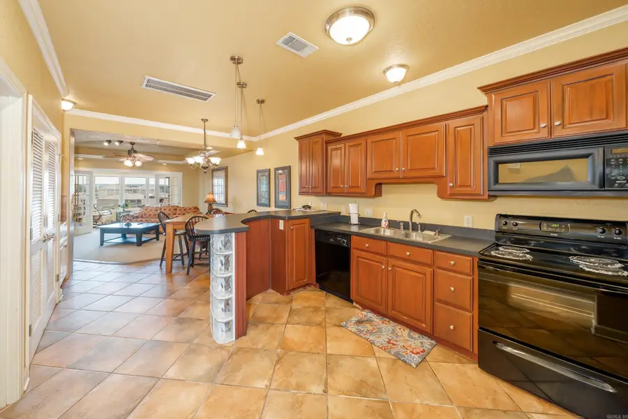 151 Peters Pt, Hot Springs, AR 71913 - #2