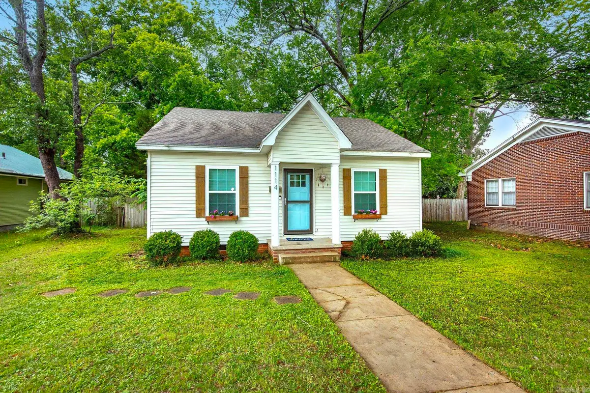 1114 Davis Street, Conway, AR 72034 - #1