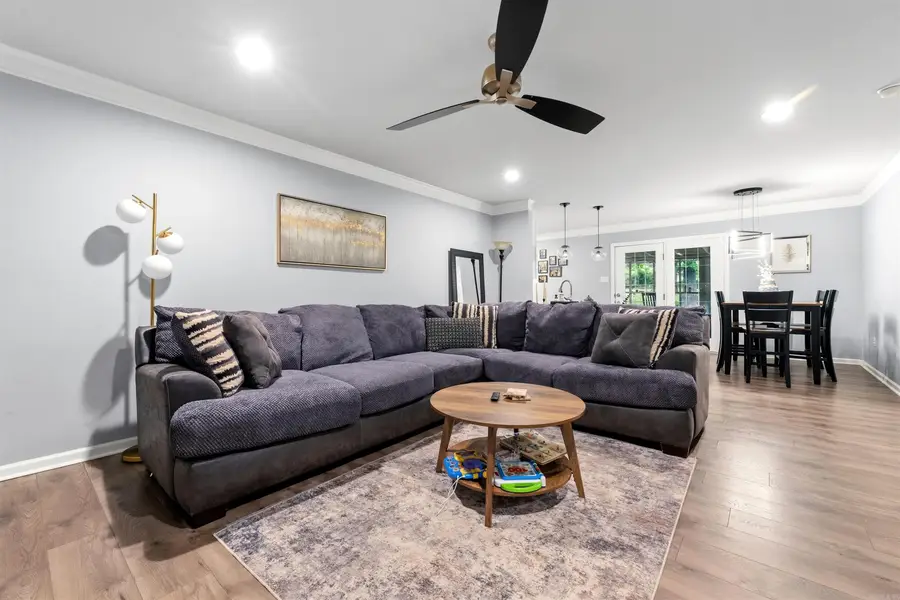 103 N Beverly Avenue, Sherwood, AR 72120 - #2