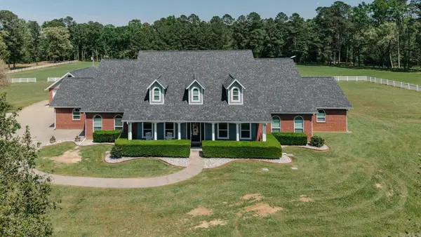 408 Autrey Lane, Maud, TX 75567