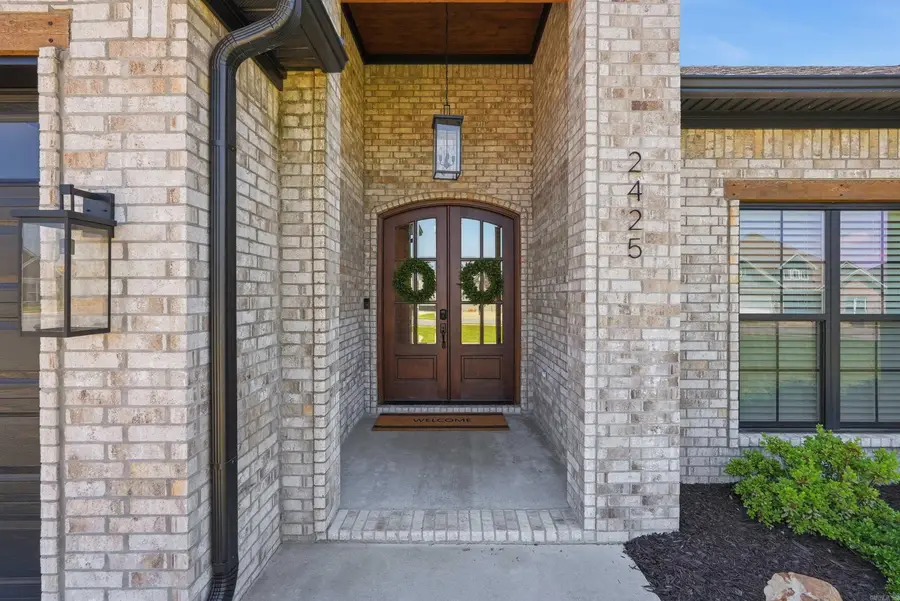 2425 Lilac Drive, Conway, AR 72034 - #2