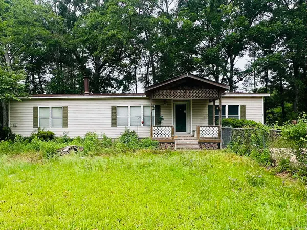 1429 Mimosa St, Crossett, AR 71635